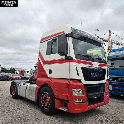 Tractor estándar MAN TGX 18.440, XLX, Intarder, Navi, 1. Hand, TÜV