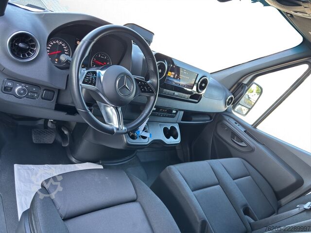 Slēgtais furgons Mercedes-Benz Sprinter 317 CDI Kasten PRO Hochdach Lang AUT