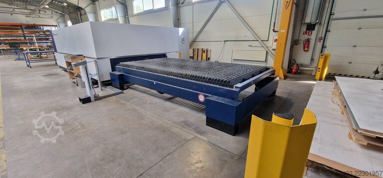 Laser cutting machine Trumpf TruLaser 3040
