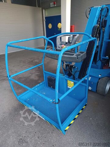 Вертикальний щогловий підйомник JLG Toucan 12E+