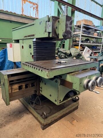 Universal-Werkzeug-Fräsmaschine MAHO MH 1000