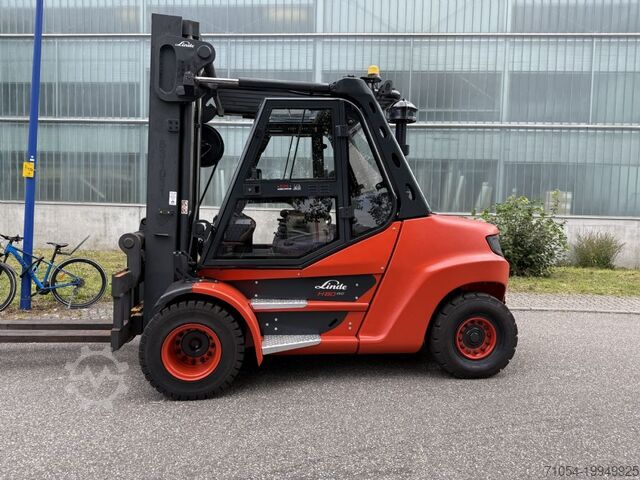 Chariot élévateur à fourche diesel Linde H80DEVO Triplex