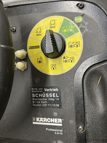 Yer yıkama ve kurutma makinesi Kärcher Professional Scheuermaschine B95