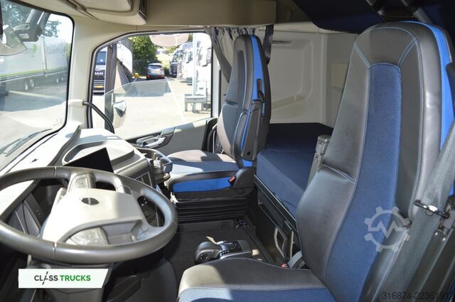 Standardowy ciągnik siodłowy VOLVO FH 500 XL i-ParkCool ACC SideSkirts