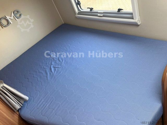 Semi-integrated camper CARADO T 348 - Hub/Festbett - Klima - Garage -