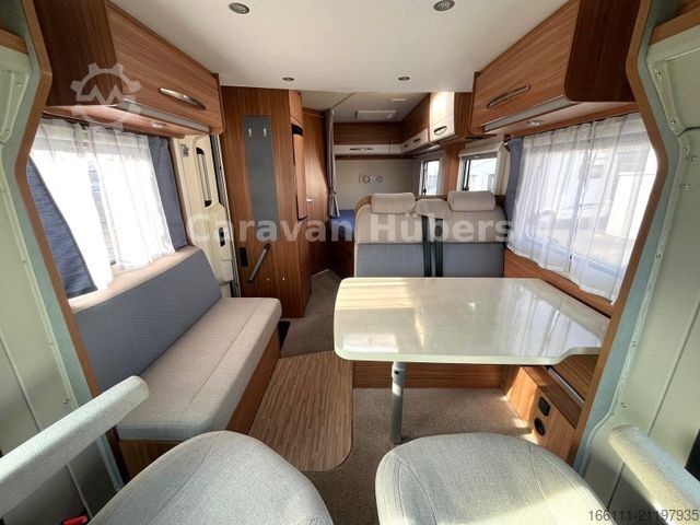 Semi-integrated camper CARADO T 348 - Hub/Festbett - Klima - Garage -