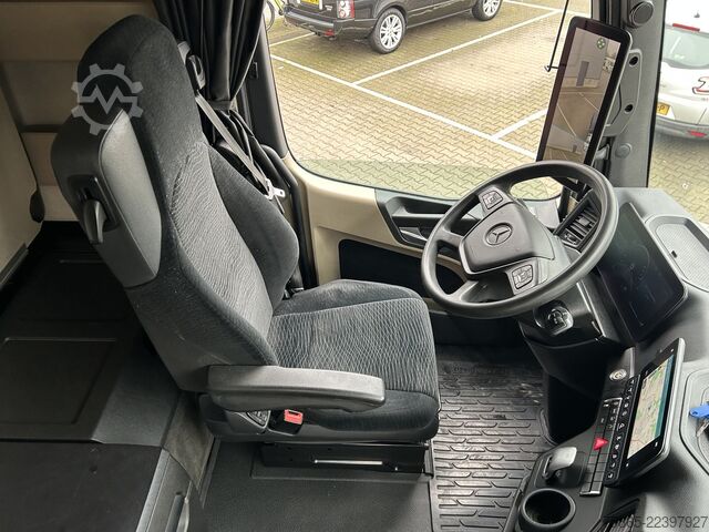 Standaard-SZM Mercedes-Benz Actros 1842 Streamspace / 605 dkm / Tacho V2 / ...