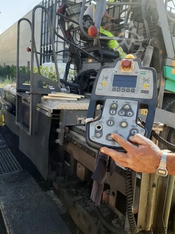 Máy rải nhựa đường Vögele SUPER 1803-2
