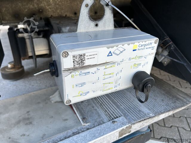 валіза Schmitz Cargobull SCB S3B / Box / Loadlift -> Not Working / APK T...