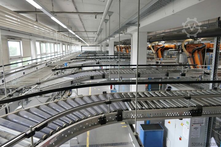 Paletizačná linka s robotmi KUKA KUKA Automatische Palettieranlage