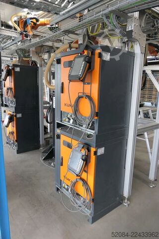 Paletizačná linka s robotmi KUKA KUKA Automatische Palettieranlage