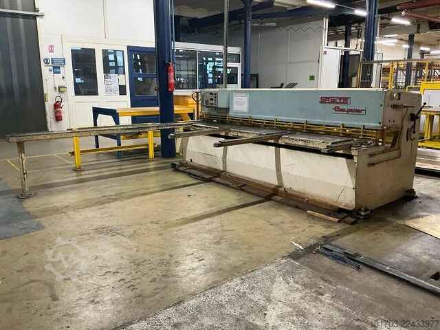 Hydraulické strihanie SAGITA BEYELER 3100 x 4