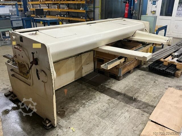 Hydraulické strihanie SAGITA BEYELER 3100 x 4