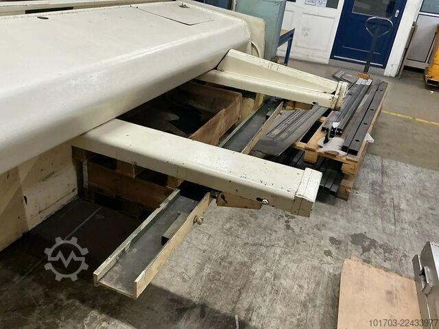 Hydraulické strihanie SAGITA BEYELER 3100 x 4