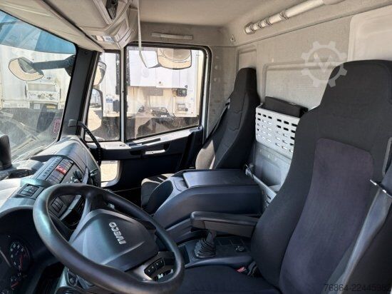 Platós teherautó ponyvával IVECO EUROCARGO 140E PLANE, LBW BÄR, EURO 6, KLIMA
