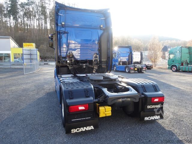 Standard dragbil SCANIA S 500 ubbodenhydraulik 1.Hand