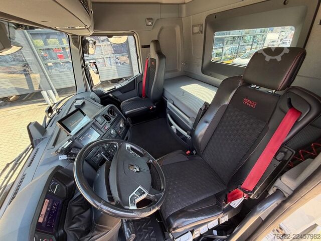 Standart-SZM Renault T 440 SLEEPER CAB 13L E6