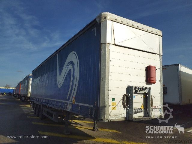 Open semitrailer with tarp Schmitz Cargobull Semitrailer Curtainsider Mega