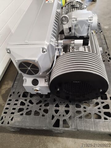 Busch Vacuum Pump RA 0302 D 5Z3 CWXZ Busch RA 0302 D 5Z3 CWXZ