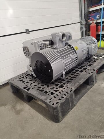 Busch Vacuum Pump RA 0302 D 5Z3 CWXZ Busch RA 0302 D 5Z3 CWXZ