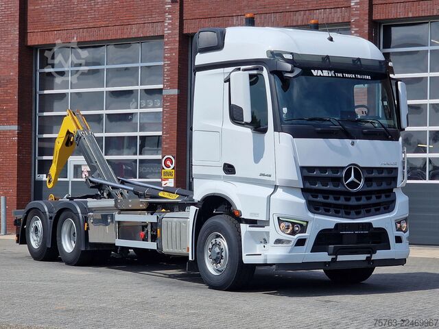 Sistema de brazo de gancho Mercedes-Benz Arocs 2645 - retarder - hydro drive - palfinger...