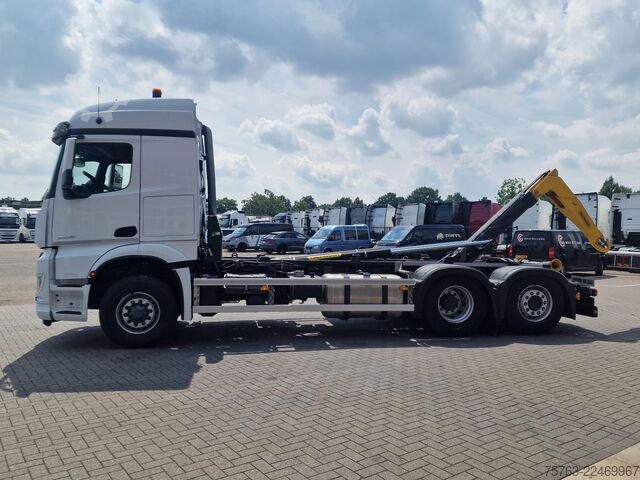 Sistema de brazo de gancho Mercedes-Benz Arocs 2645 - retarder - hydro drive - palfinger...