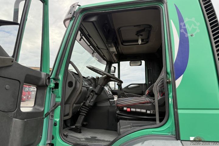 Flatbed truck Iveco Magirus 190E37H Brücke