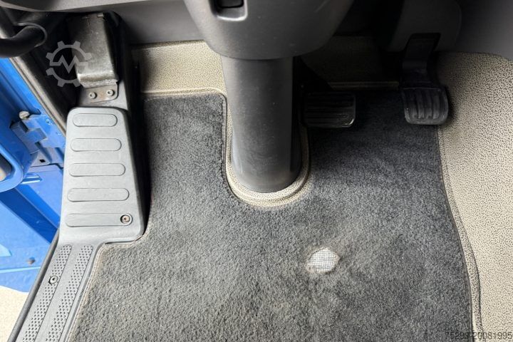 Truk tujuan khusus DAF XF 410 BDF/HB / Swiss-Vehicle