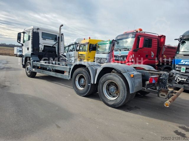 Truck chassis MAN TGS 33.320 / WENIG KM / 6X4 / Full Steel /Manual