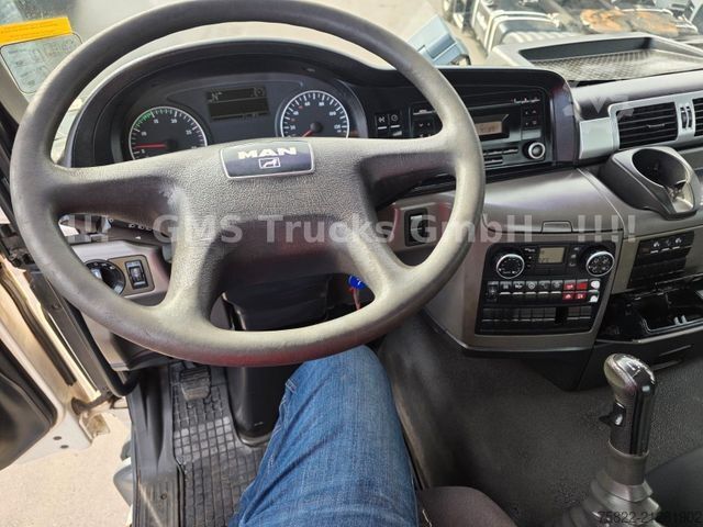 Truck chassis MAN TGS 33.320 / WENIG KM / 6X4 / Full Steel /Manual