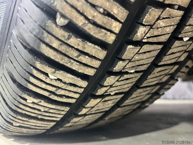 Pick-up van MERCEDES-BENZ PRINTER DoKa PRITSCHE HECKANTRIEB ZUSATZHEIZUNG