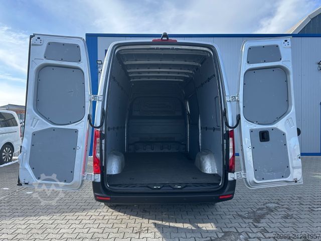 High top van MERCEDES-BENZ Sprinter 315 9G-TR HOCH+LANG KLIMA 3-SITZ KAMERA