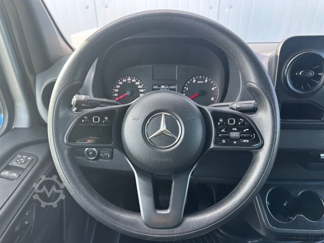 High top van MERCEDES-BENZ Sprinter 315 9G-TR HOCH+LANG KLIMA 3-SITZ KAMERA