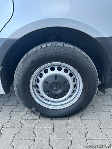 High top van MERCEDES-BENZ Sprinter 315 9G-TR HOCH+LANG KLIMA 3-SITZ KAMERA