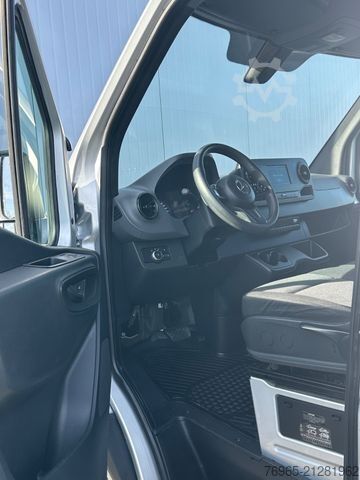 High top van MERCEDES-BENZ Sprinter 315 9G-TR HOCH+LANG KLIMA 3-SITZ KAMERA
