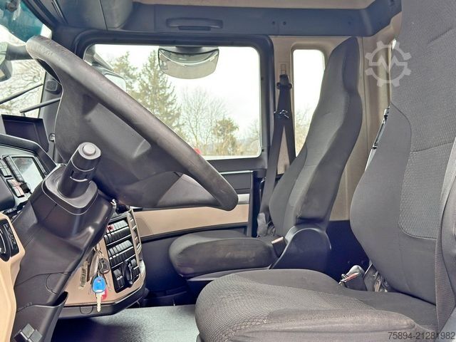 Truck mounted crane MAN TGS 26.360*PRITSCHE 7,60m *6x4 * KRAN/ FUNK