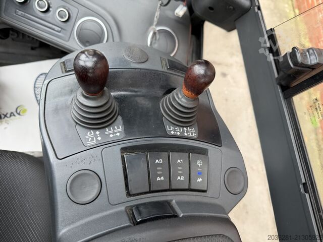 LPG viličarji Linde H35T-01