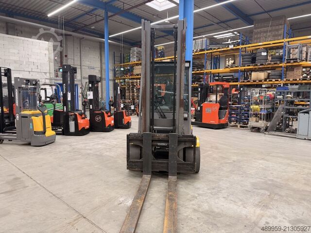 বৈদ্যুতিক 4 চাকা ফর্কলিফ্ট Jungheinrich EFG S50s