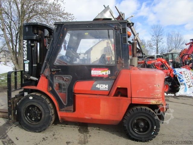ডিজেল ফর্কলিফ্ট Nissan 4 Ton.-Triplex-FH 4,5m + Seitenschieber