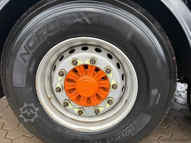 Semirremolque con piso móvil KNAPEN K100 Schubboden 92m³ 10mm Boden