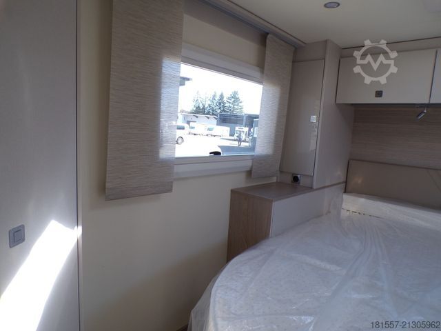 अर्ध-संयोजित कैम्पर BÜRSTNER Lineo T 700 Tageszulassung / Active, Xenon, Isof