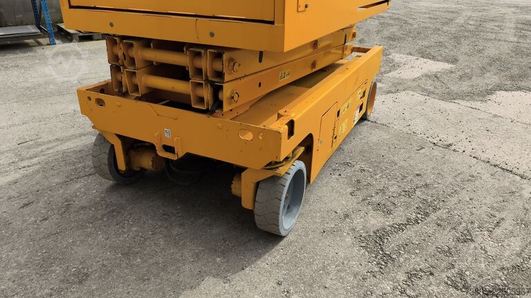 Scherenhubtisch Genie GS-2046