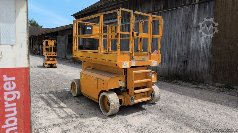 Scherenhubtisch Genie GS-3268 DC