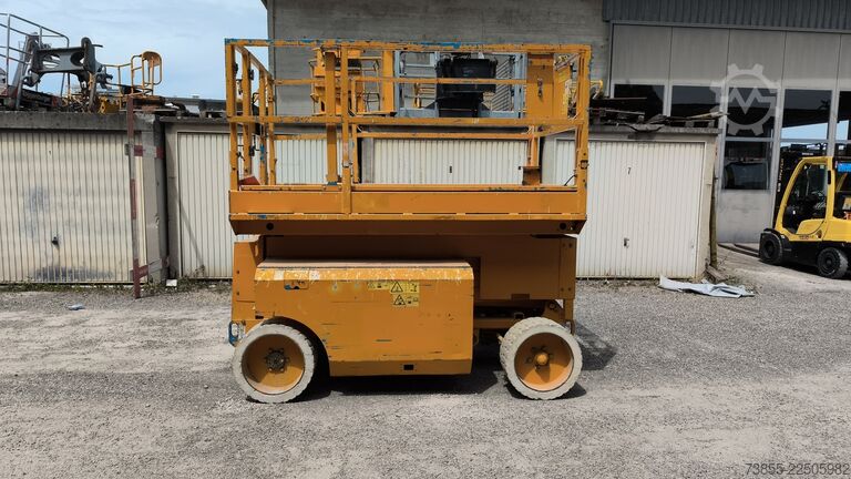 Scherenhubtisch Genie GS-3268 DC