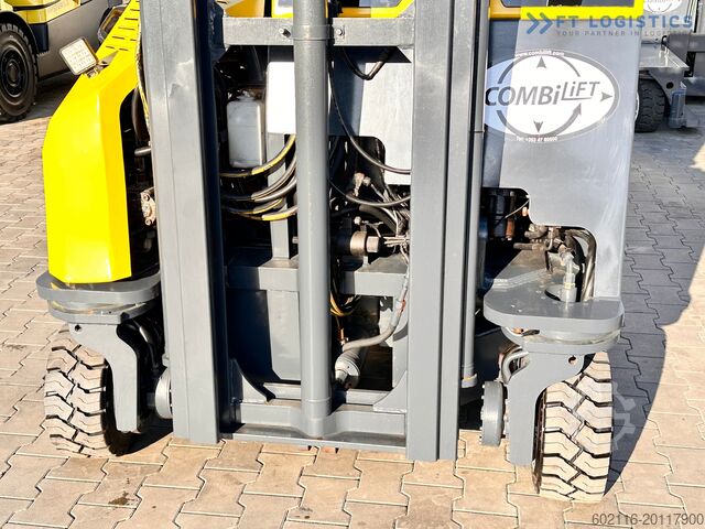 Carretilla elevadora de 4 vías Combilift CB3000 / FREE LIFT / NEW TIRES /LIKE NEW