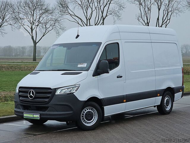 Augsta jumta universālis MERCEDES-BENZ SPRINTER 314 L2H2 LED Automaat