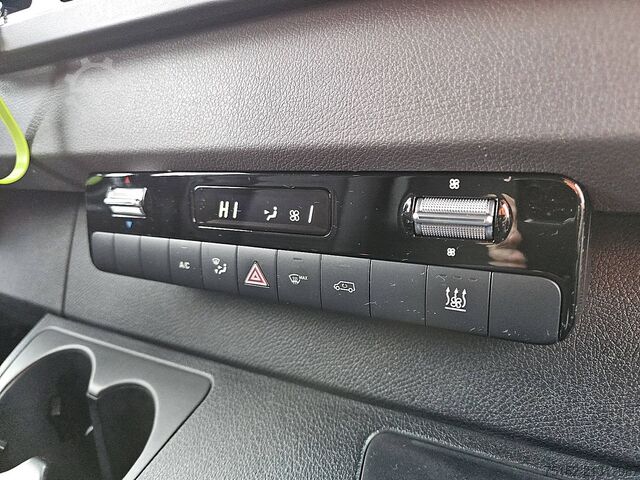 Augsta jumta universālis MERCEDES-BENZ SPRINTER 314 L2H2 LED Automaat