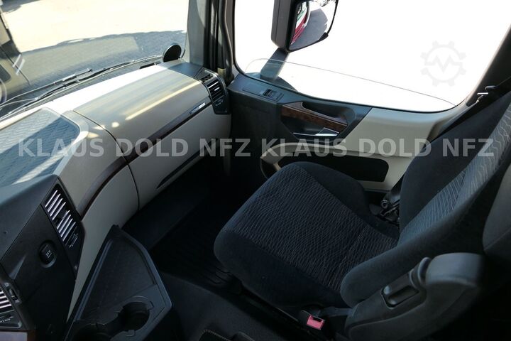 کامیون جعبه‌ای MERCEDES-BENZ Actros 1842L Koffer Vollluft LBW Euro 6