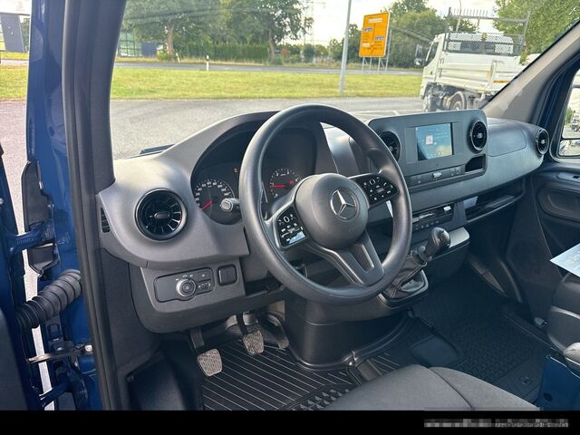 Camion bâché MERCEDES-BENZ Sprinter DOKA PLANE 215AUFG.315/AHK3,5TO