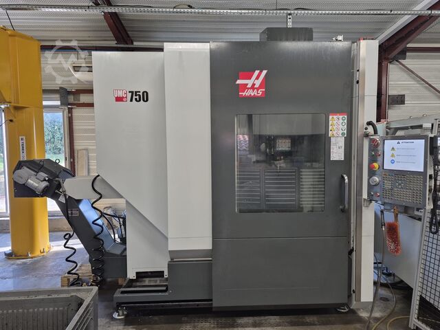 Vertikales Bearbeitungszentrum HAAS UMC-750